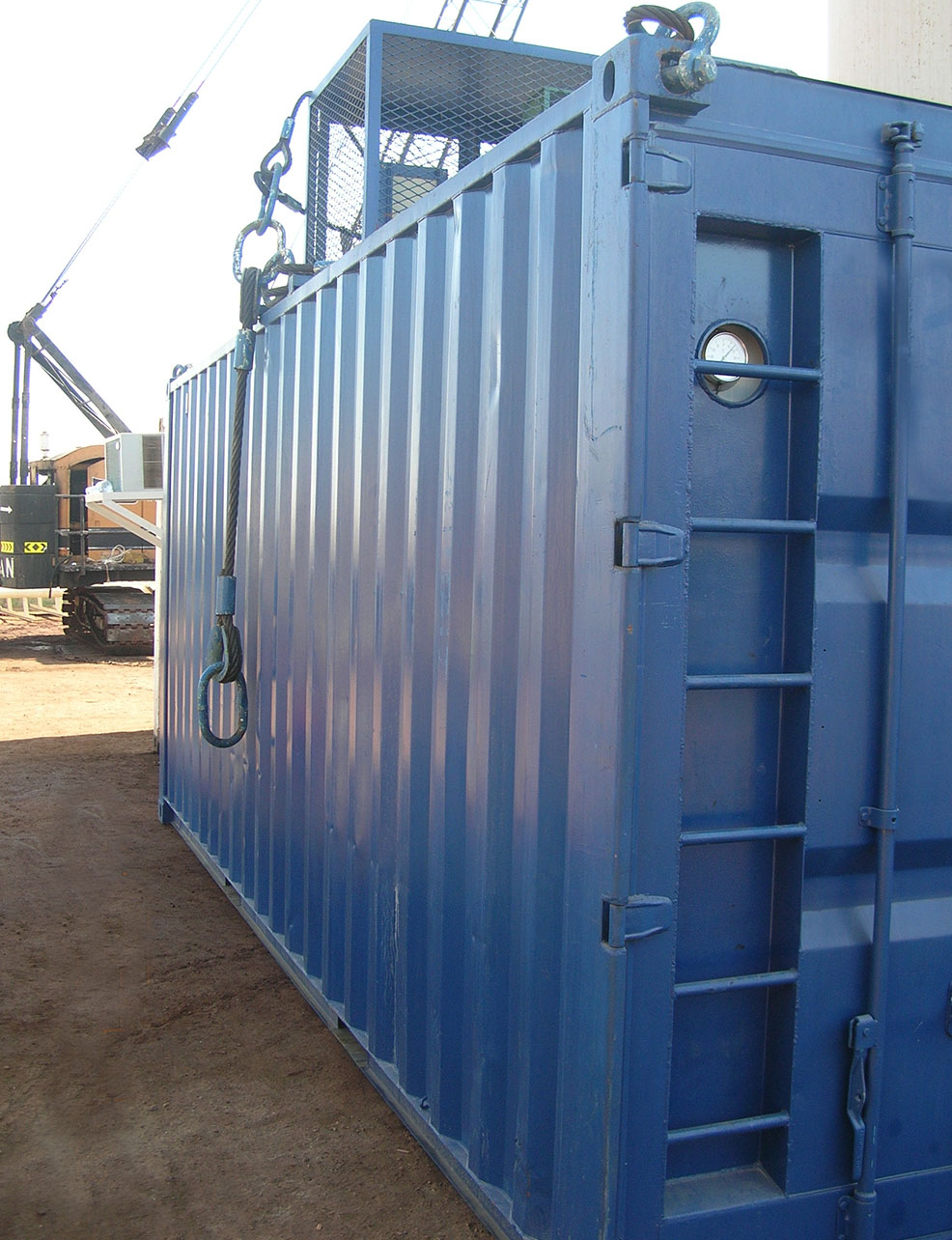 Refrigerated and specialised containers